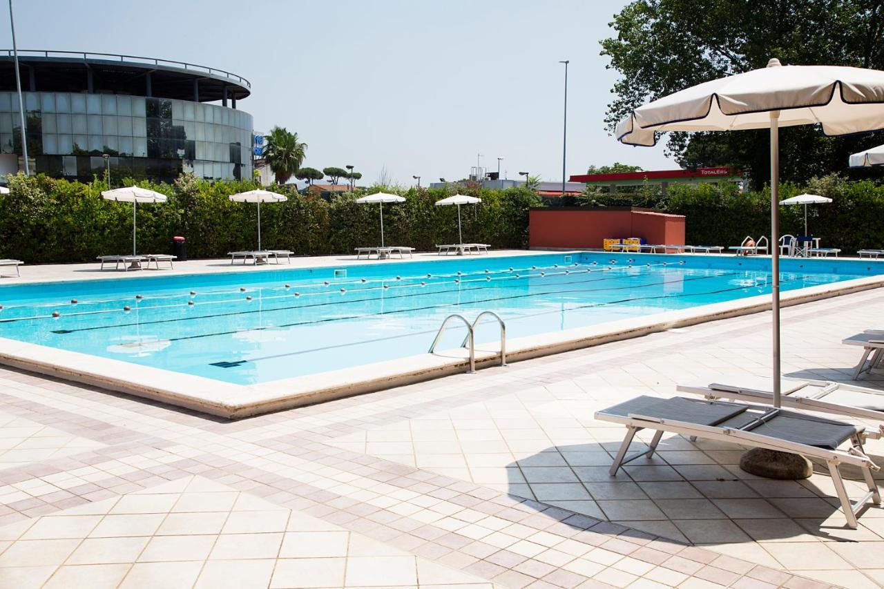 فندق Camping Versilia Mare ليدو دي كامايوري المظهر الخارجي الصورة
