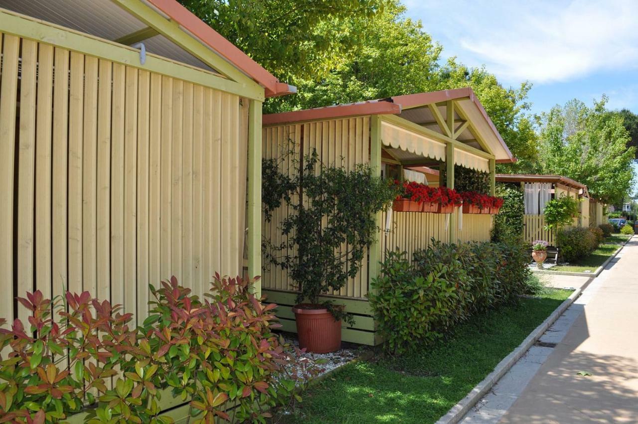 فندق Camping Versilia Mare ليدو دي كامايوري المظهر الخارجي الصورة